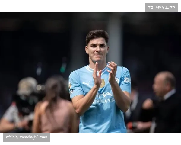 阿尔瓦雷斯点射建功达欧冠20球 成马竞客场关键先生